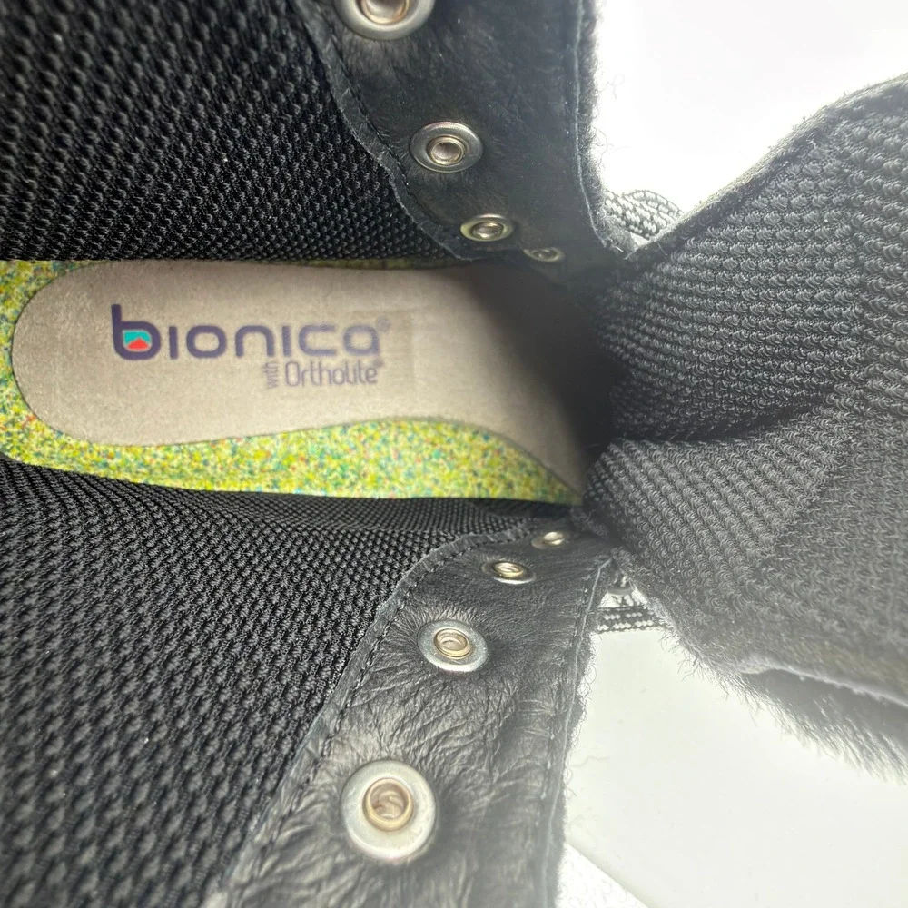 Bionica Darlene All-Weather Black Leather Wool Hiker Boots NWOT Fits 7–7.5‎
